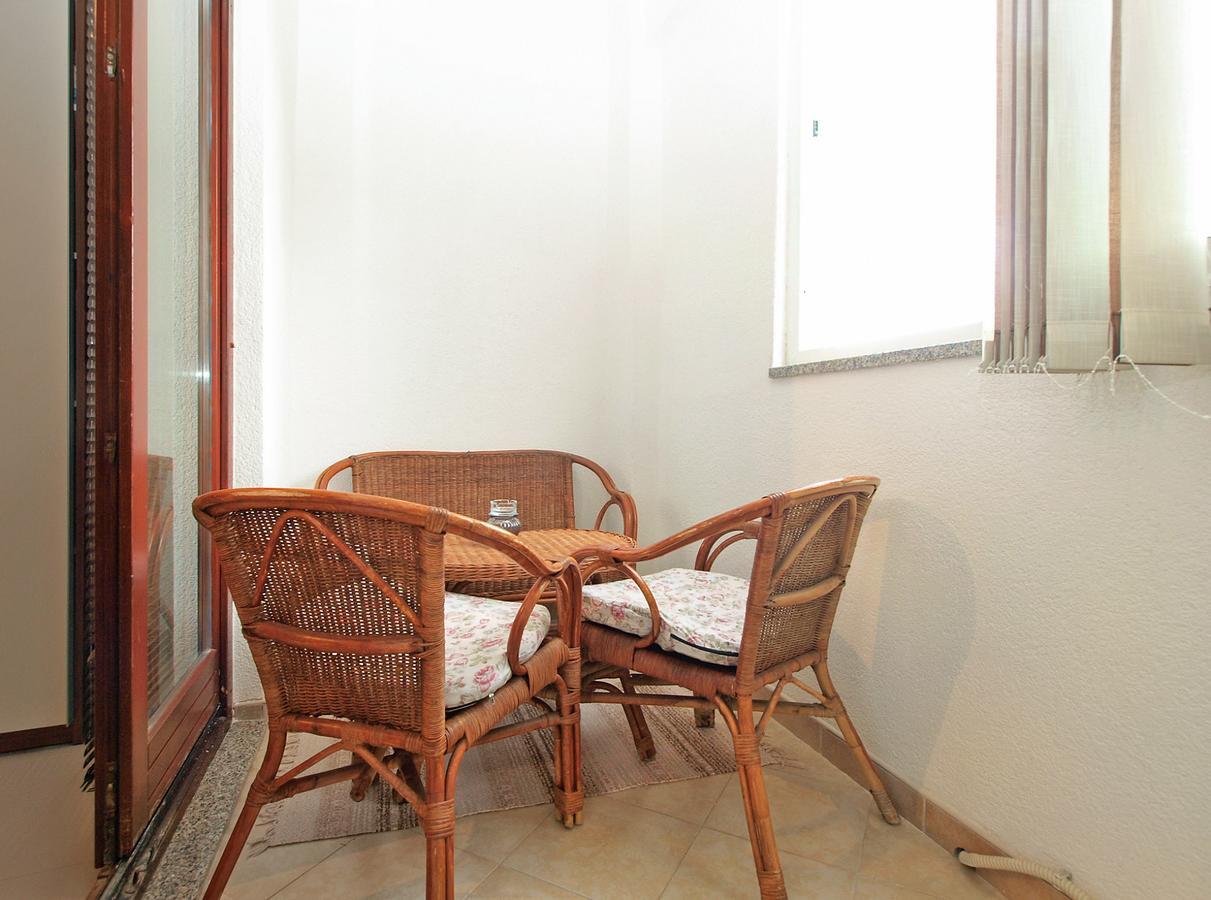 Apartments Smaila 1729 พูลา ภายนอก รูปภาพ